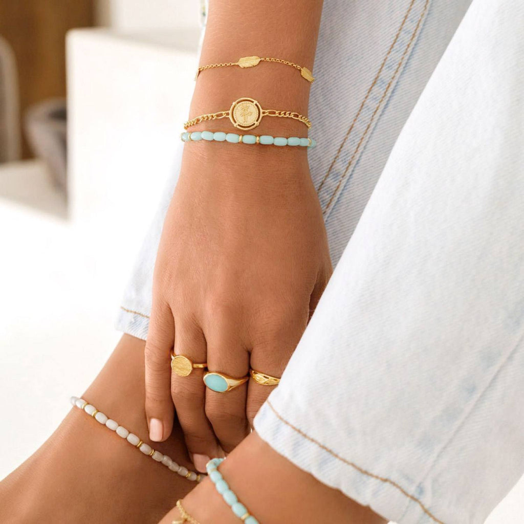 Damen Armband Gold mit Anhänger mit Palmenmotiv und Armband mit kleinen Palmen-Anhängern