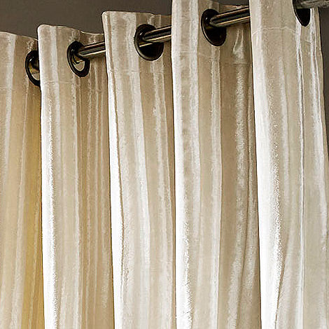 Iliana Oyster Curtains – Kylie Bedding