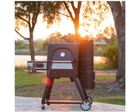 Masterbuilt Gravity Series 560 Digital Charcoal Grill + Smoker