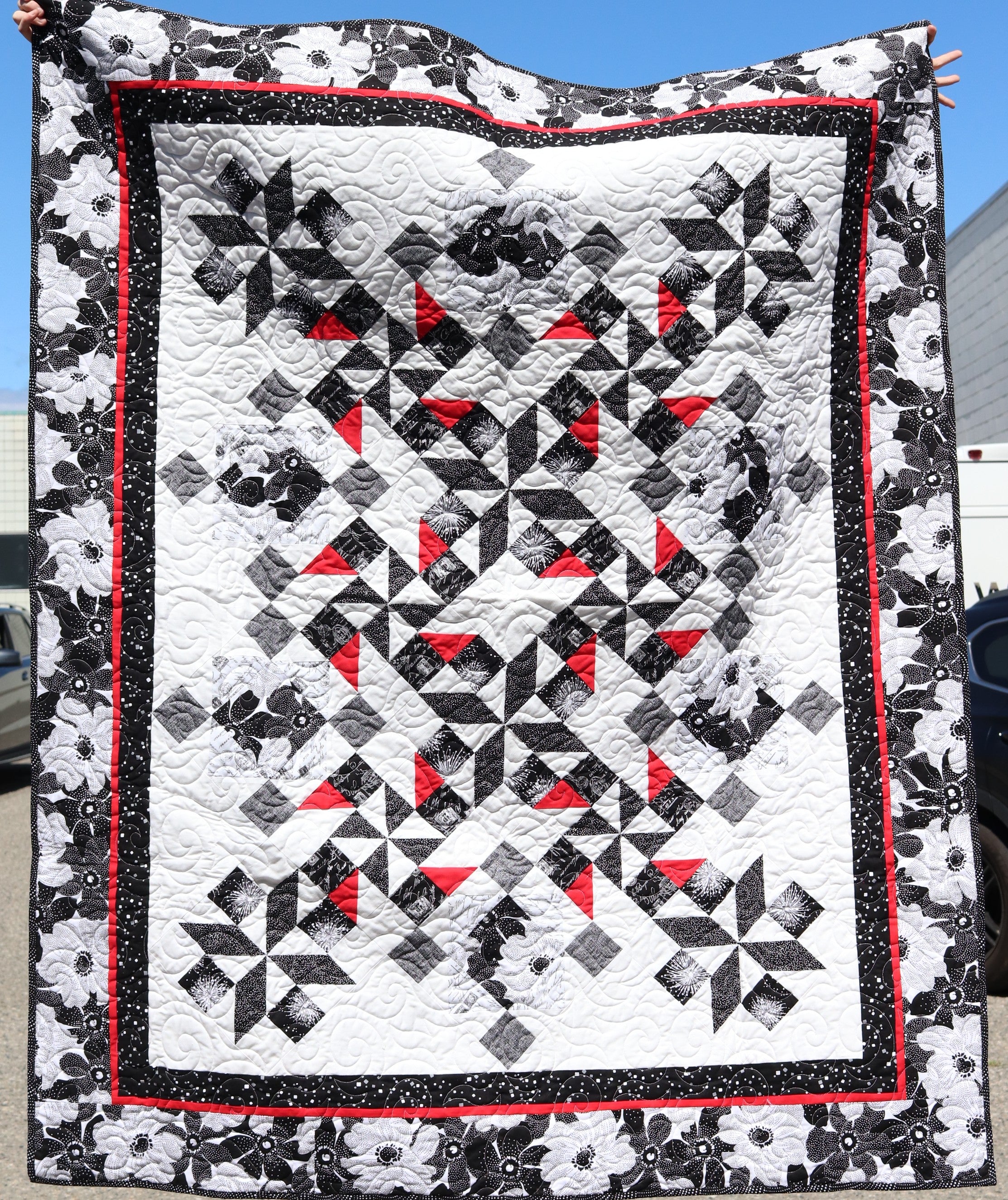 View Store Sample- Twin Quilt- Red, White, Black Floral