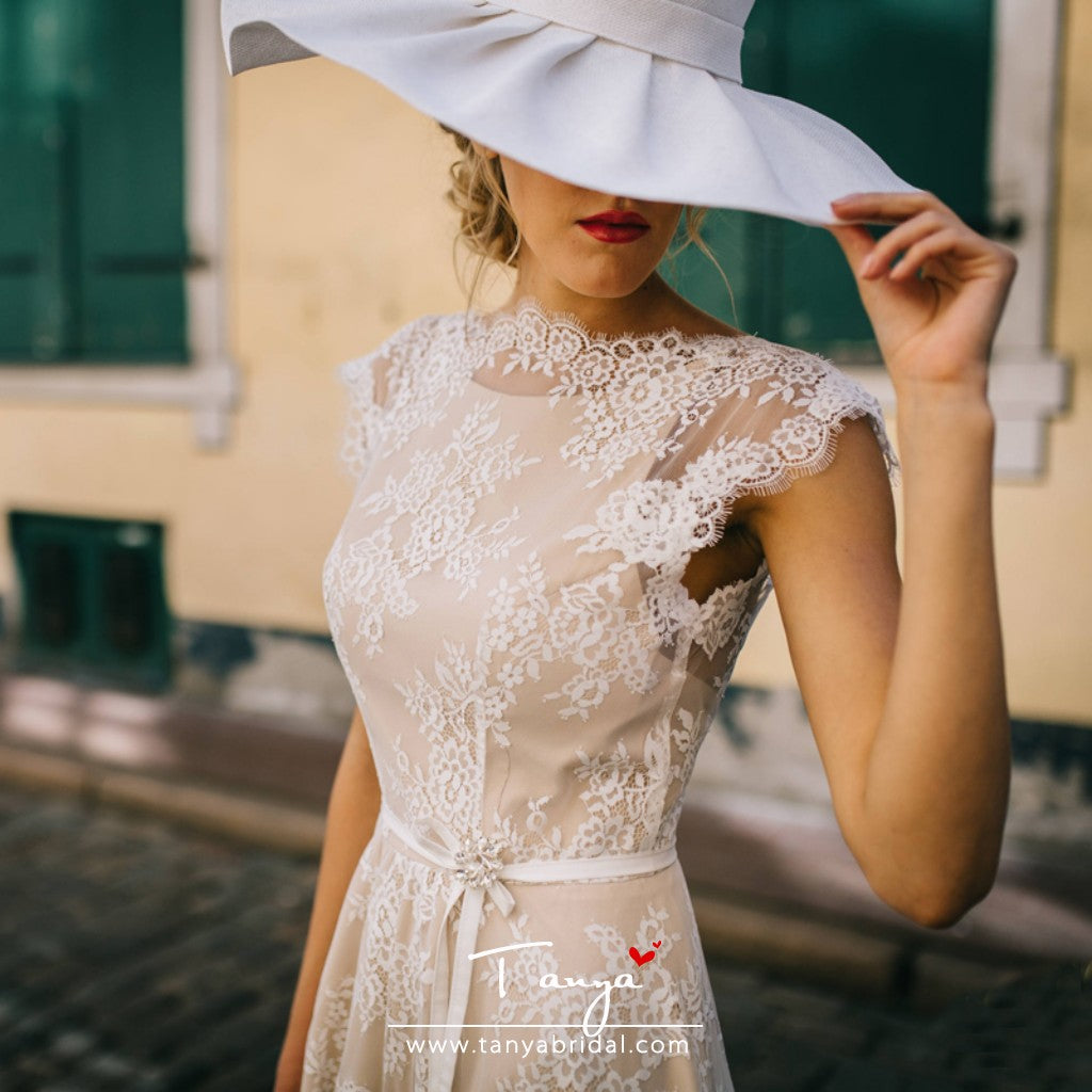 cap sleeve lace wedding dress vintage