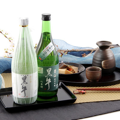 紀州の地酒「黒牛」の純米酒と純米吟醸酒　　黒牛　飲み比べ７２０ml ギフトセット［純米吟醸酒・純米酒］｜産直お取り寄せニッポンセレクト