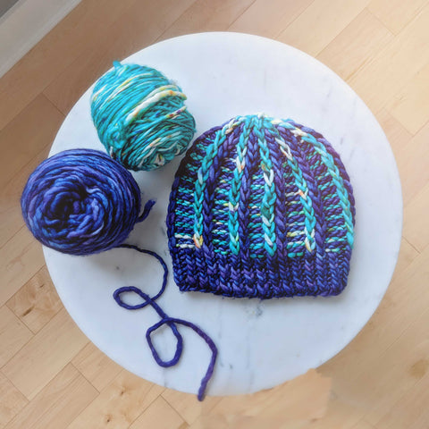 Love this yarn! Yarn Bee Glowingpurple Multi and white Pipsqueak for  border : r/crochet