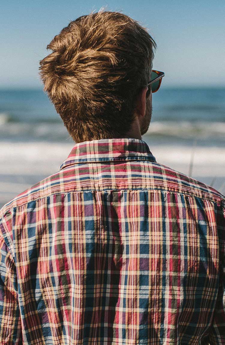 The Short Sleeve California in Red