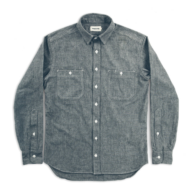 The California in Charcoal Everyday Chambray | Taylor Stitch