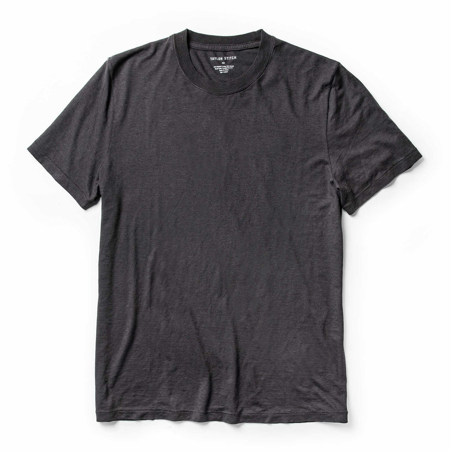 The Cotton Hemp Tee in Charcoal - Classic Men’s Clothing…