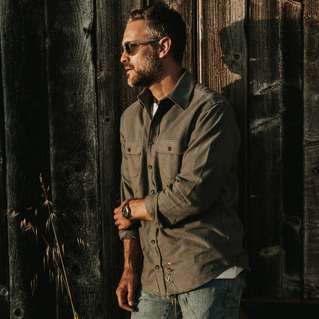 The Yosemite Shirt in Slate | Taylor Stitch - Classic Men’s Clothing