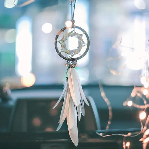 Dreamcatcher: all about this unique lucky charm