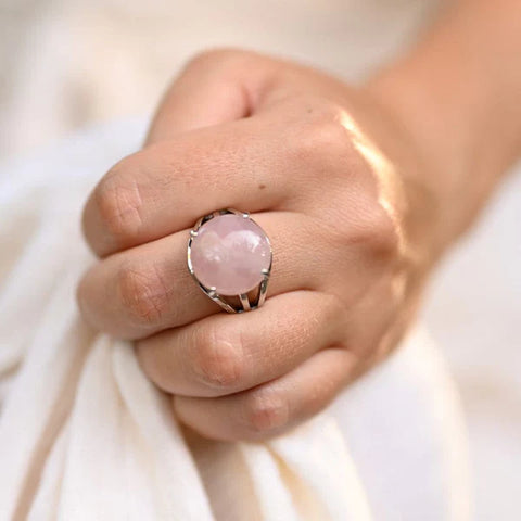 Bracelet quartz rose: la pierre de l’amour et guérison