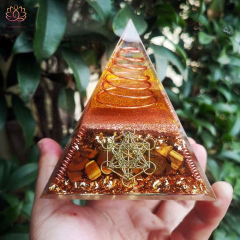 Orgone Pyramid 10cm - Energy Protection & Natural Decoration