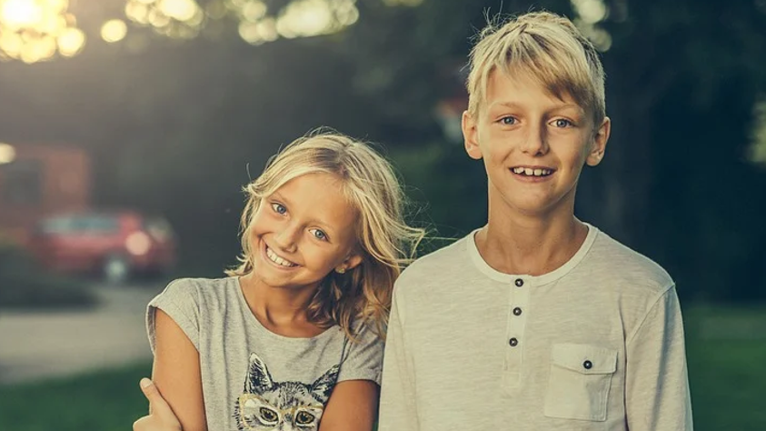 Should You Parent Girls and Boys Differently? blonde children