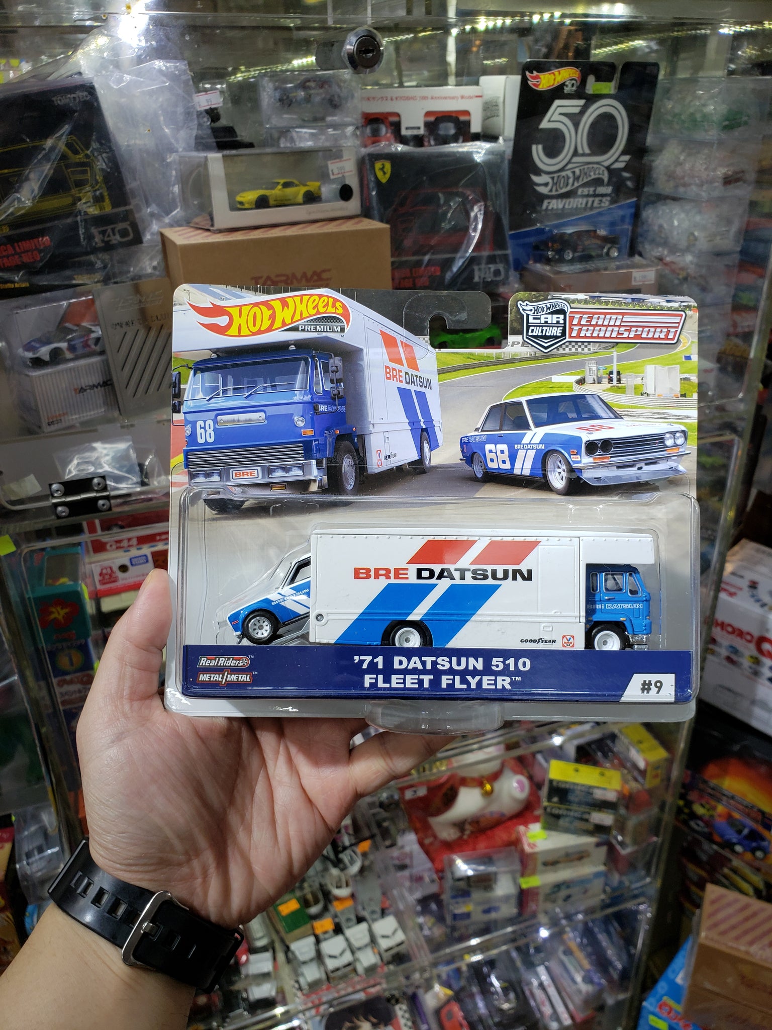 hot wheels team transport datsun 510