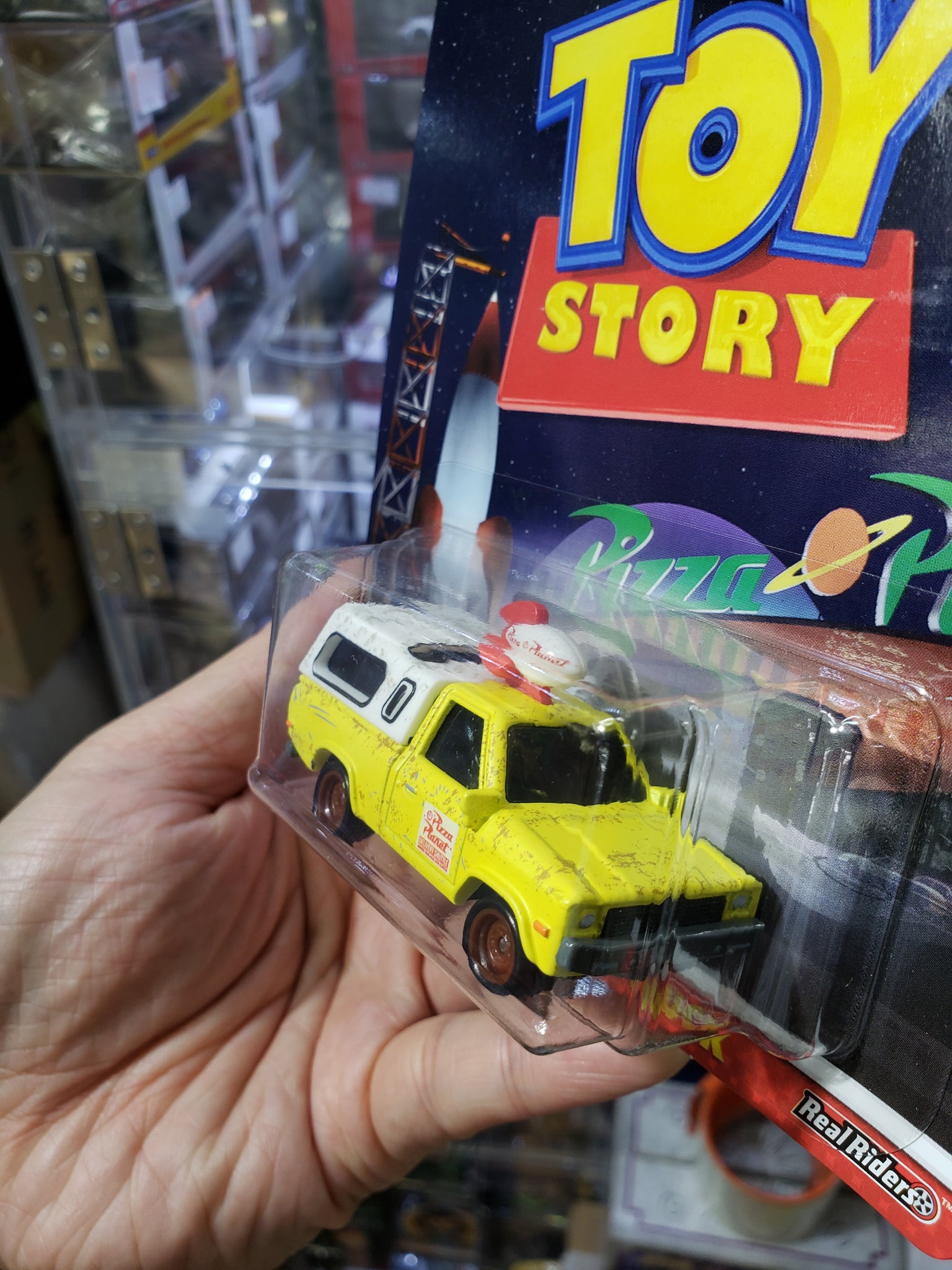 toy story 1 pizza planet truck