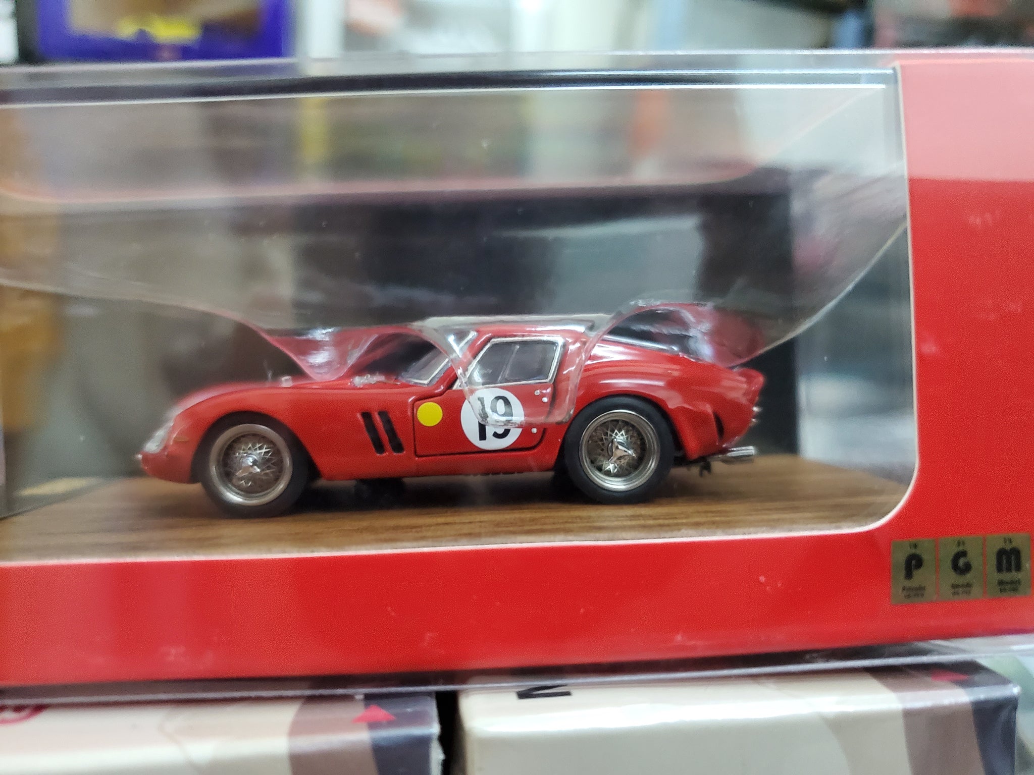 絶版限定品 1/64 Ferrari 250GTO 250 GTO #19-