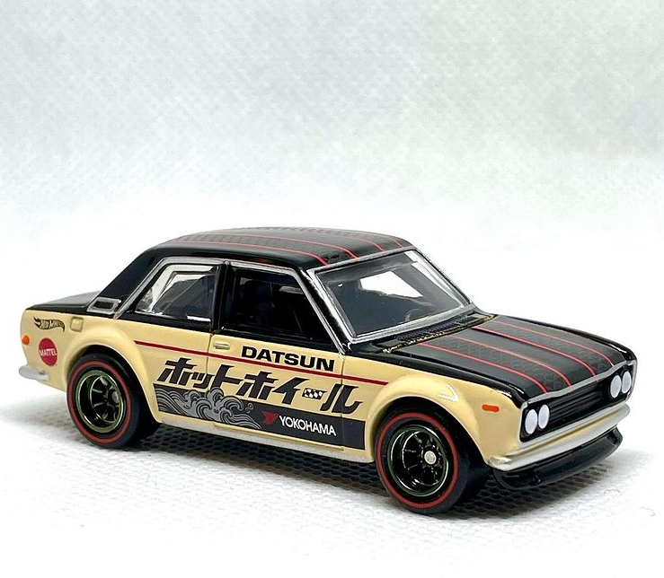 18,705円2022 Hotwheels ジャパンコンベンション Datsun 左