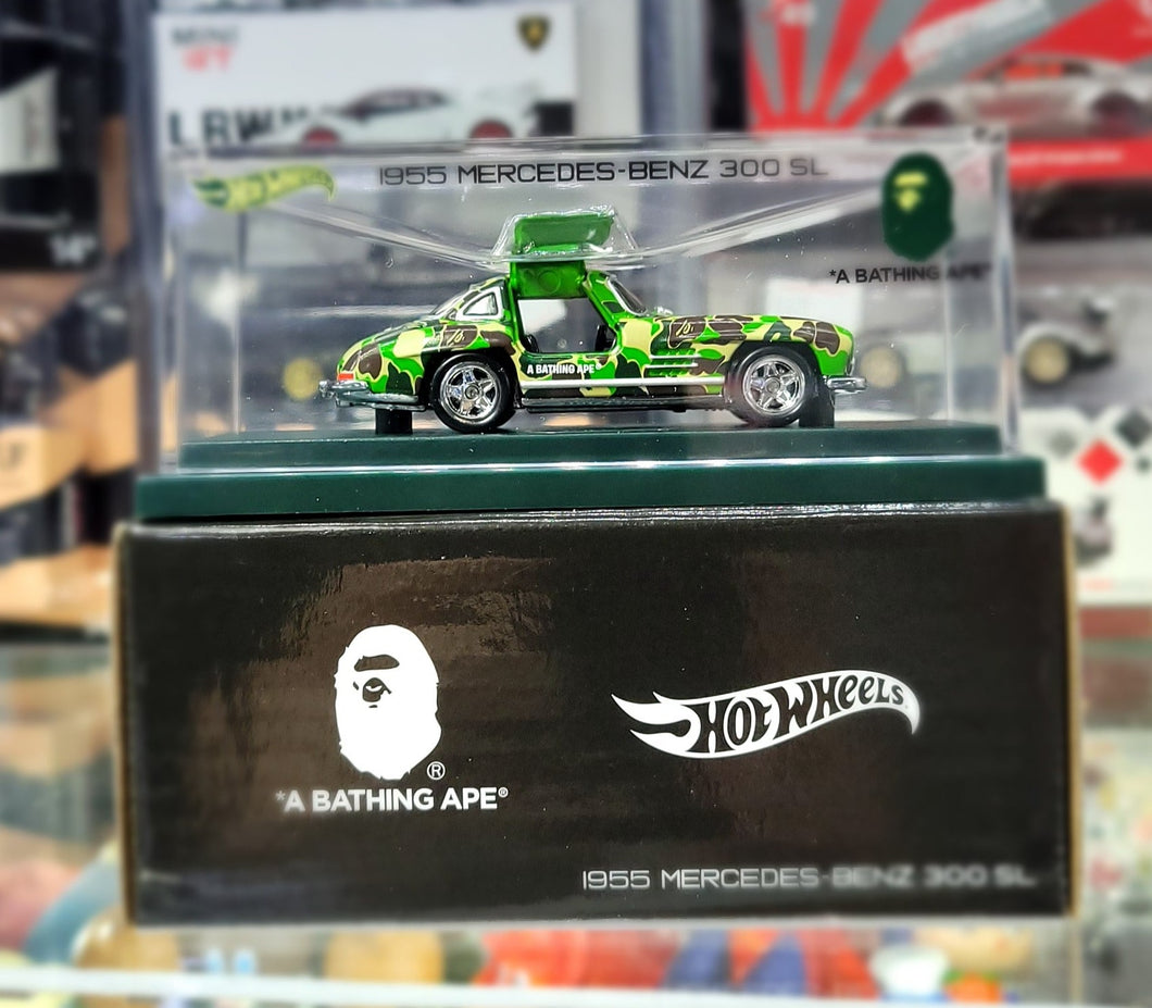 人気ブランドの APE Hotwheels Mercedes-Benz 300SLホットウィール