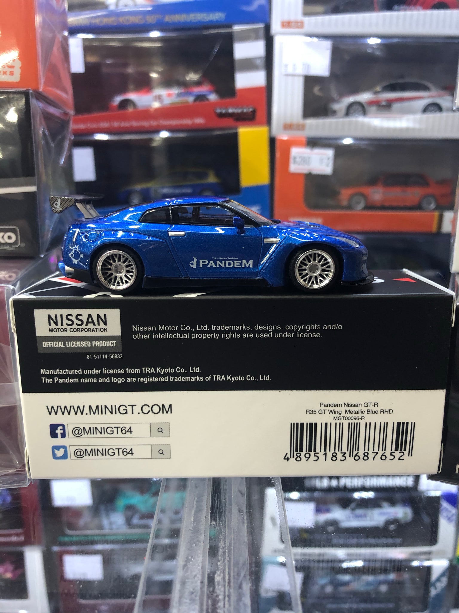 MINI GT 96 Pandem Nissan GT-R ￼トイザらス - ミニカー