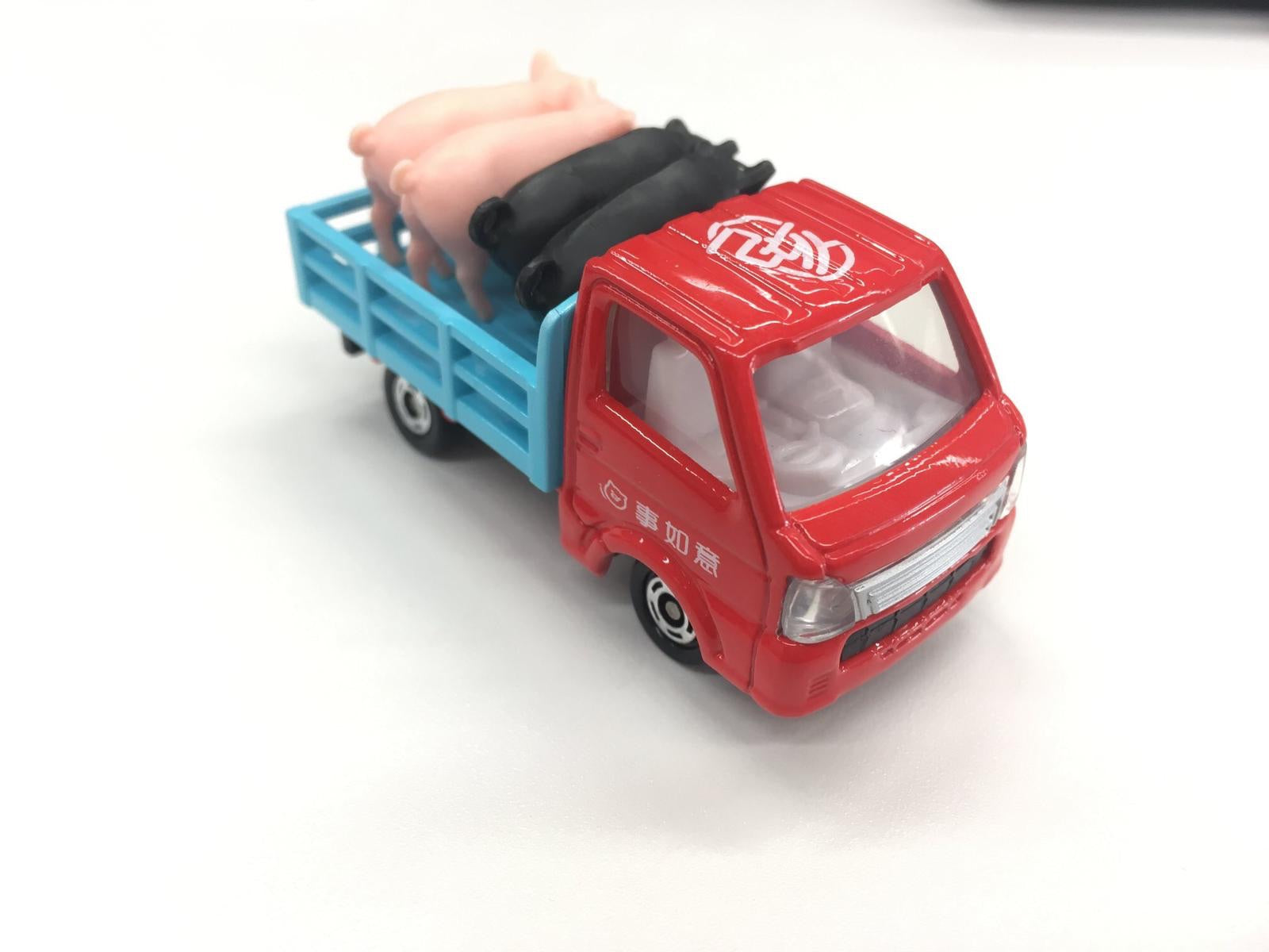 tomica pig truck