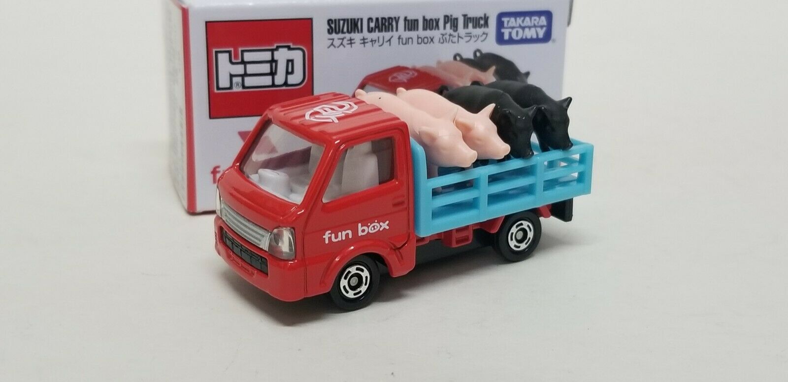 tomica pig truck