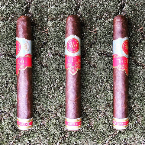 Rocky Patel Edge 20th Anniversary - Cigar Review - My Monthly Cigars - A Cigar Club For Everyone - Luc Blanchard - mysticks35mm