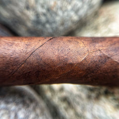 Rocky Patel Vintage 20th Anniversary - Cigar Review - My Monthly Cigars - A Cigar Club For Everyone - Luc Blanchard - mysticks35mm