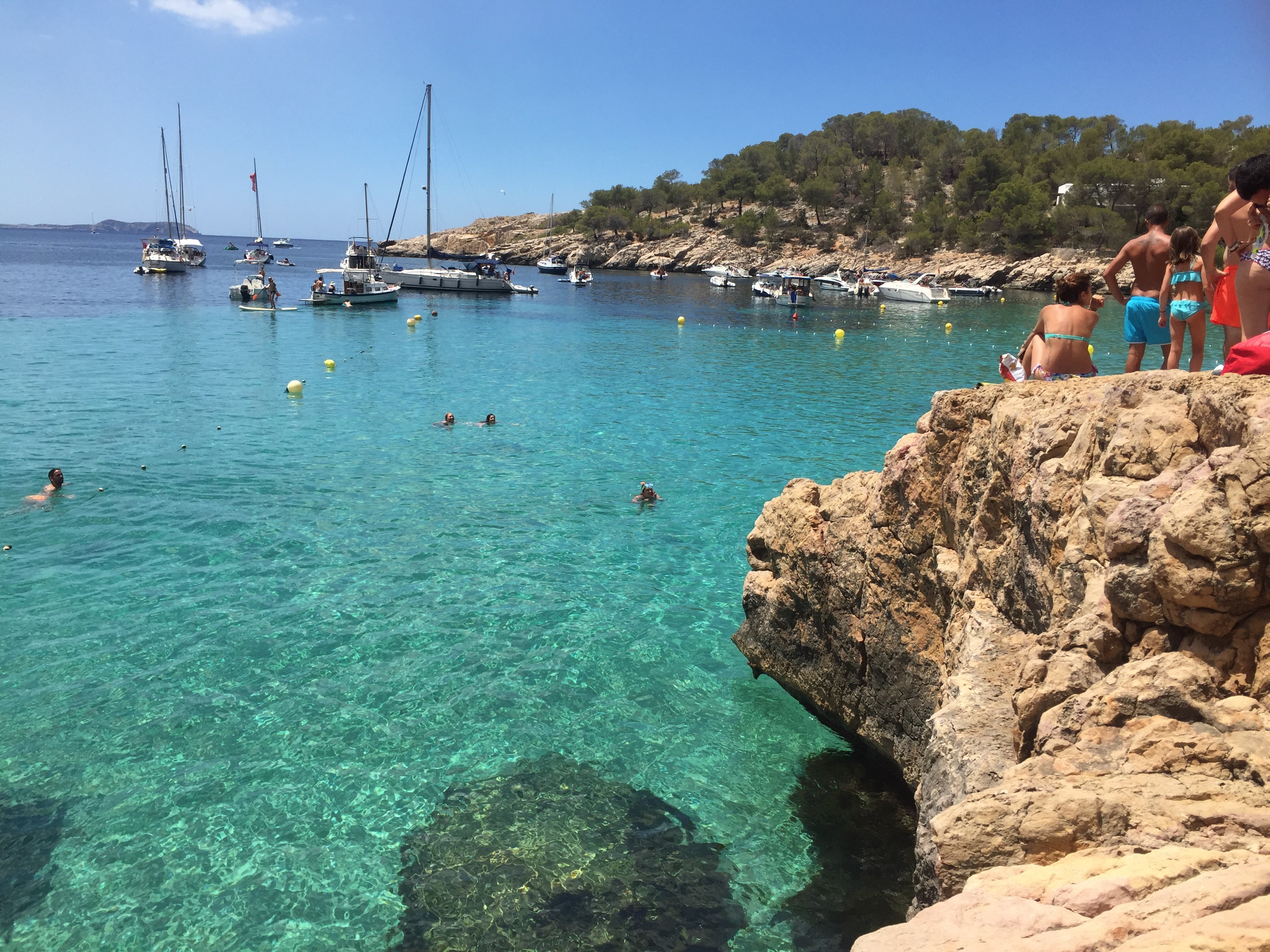 https://cdn.shopify.com/s/files/1/0070/3329/0842/files/Cala_Salada_Beach_-_Ibiza_f3f63234-70df-4955-84c4-cb4c88bd23ea.jpg?v=1701646730