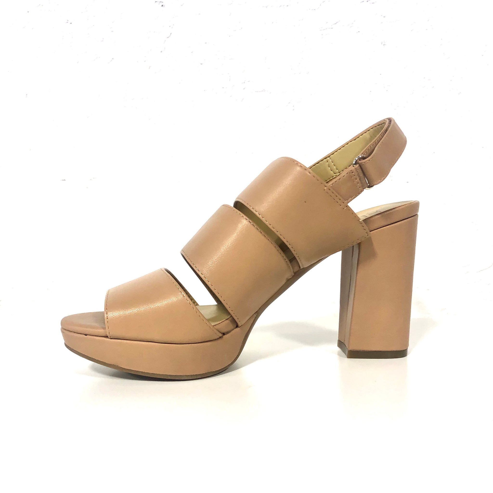 naturalizer freema block heel sandal