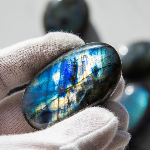 labradorite-witchy