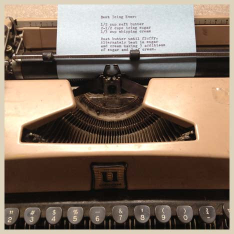 Type-writer Magnet