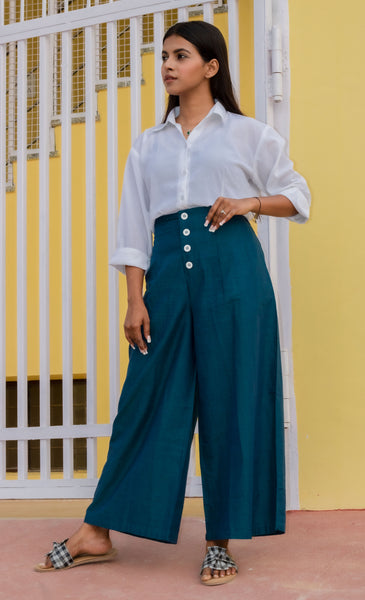Jompers Women Teal-Blue Smart Slim Fit Solid Culottes
