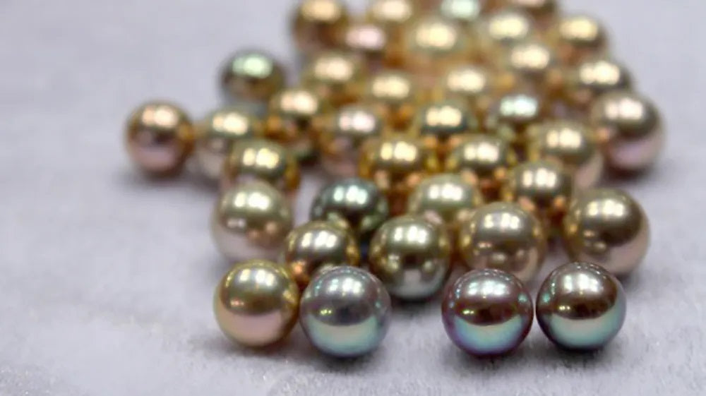 Saltwater vs. Freshwater Pearls: Colorful Freshwater Pearls