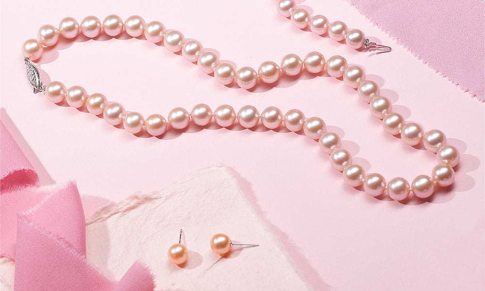 Weekly Eye Candy Spotlight: Pink Freshwater Pearl Jewelry