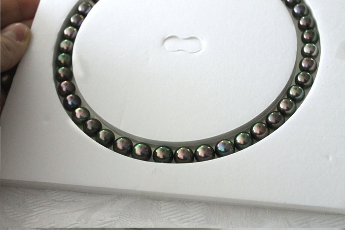 Peacock Tahitian Pearl Necklace of amazing quality