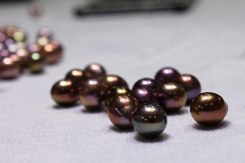 Eye Candy Pearl Spotlight: Exotic Color Freshwater Pearl Drops