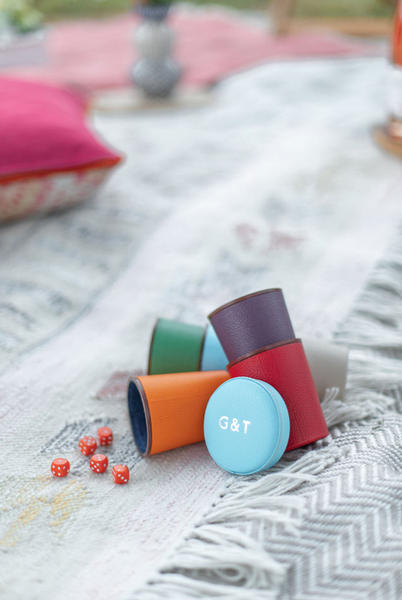 Colourful perudo set