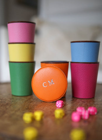 Perudo Dice Game - Missing one blue die, one orange cup