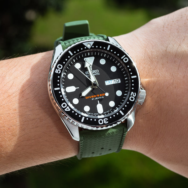 Tropic FKM Rubber Strap in Green (20mm) | Nomad Watch Works MY