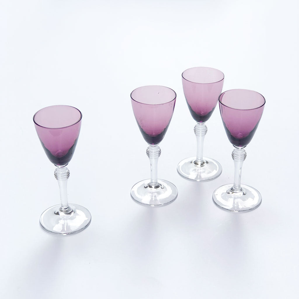 Featured image of post Vintage Purple Glassware / A reproduction of popular glassware from the 1880s, these water.