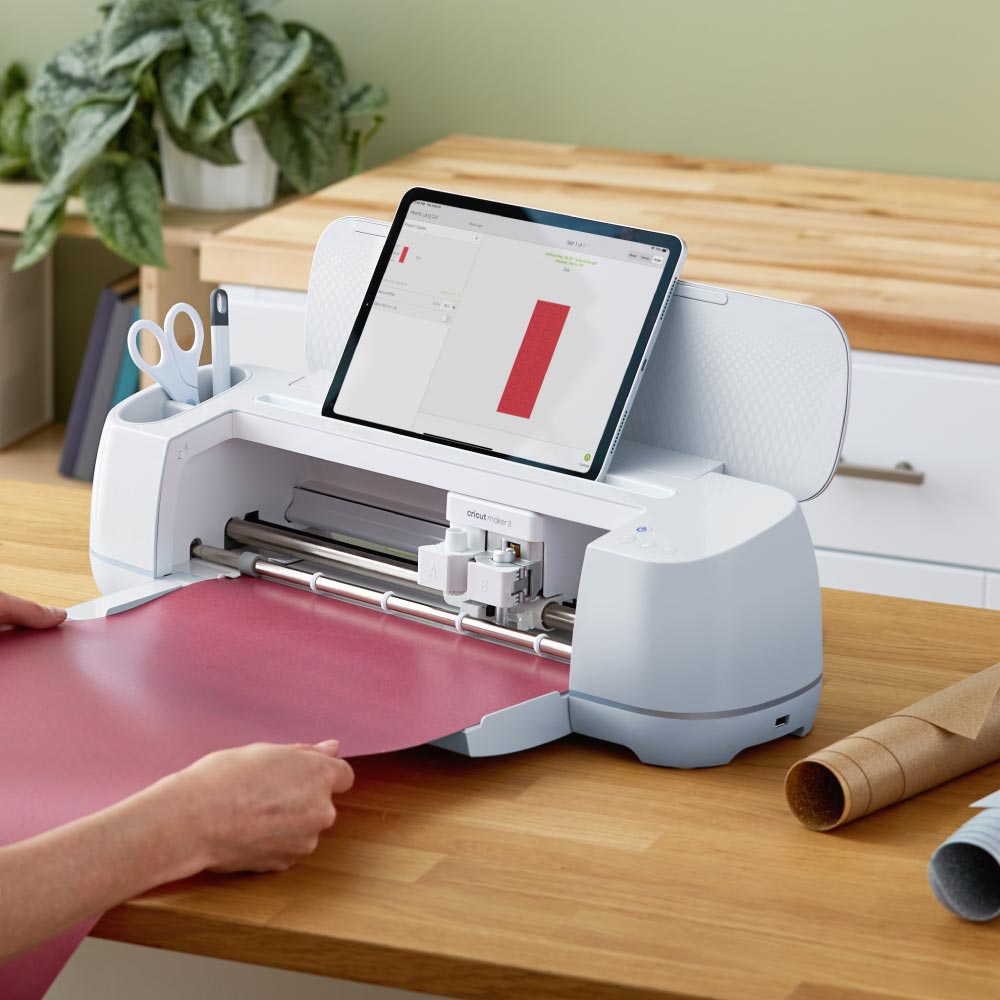 Cricut Explore 3 Smart Cutting Machine with Smart Materials