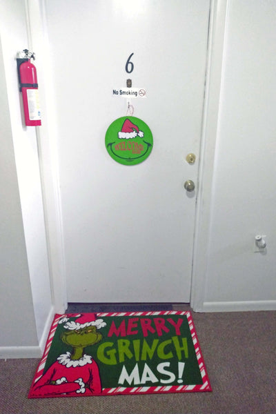 grinch welcomish sign