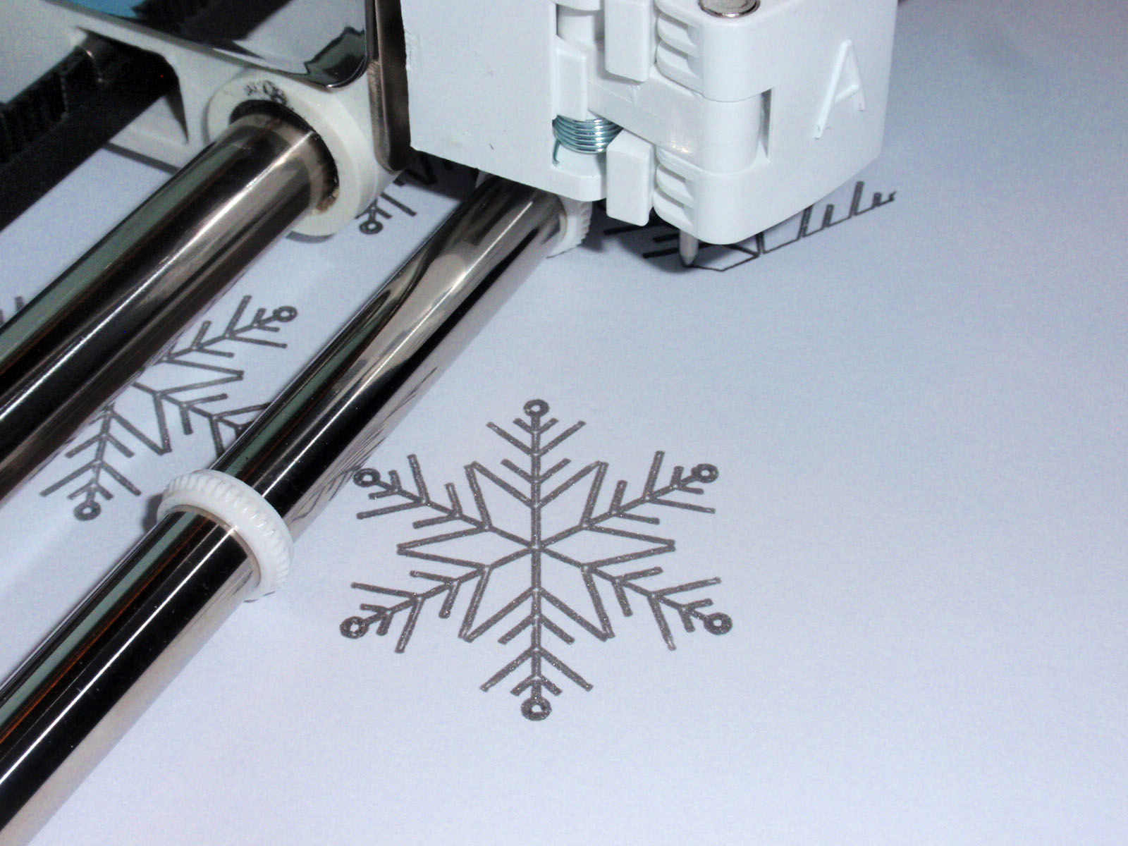 cricut drawing snowflakes