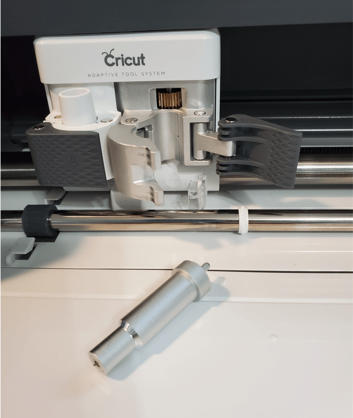 HOW-TO - Change Your Cricut Blade 