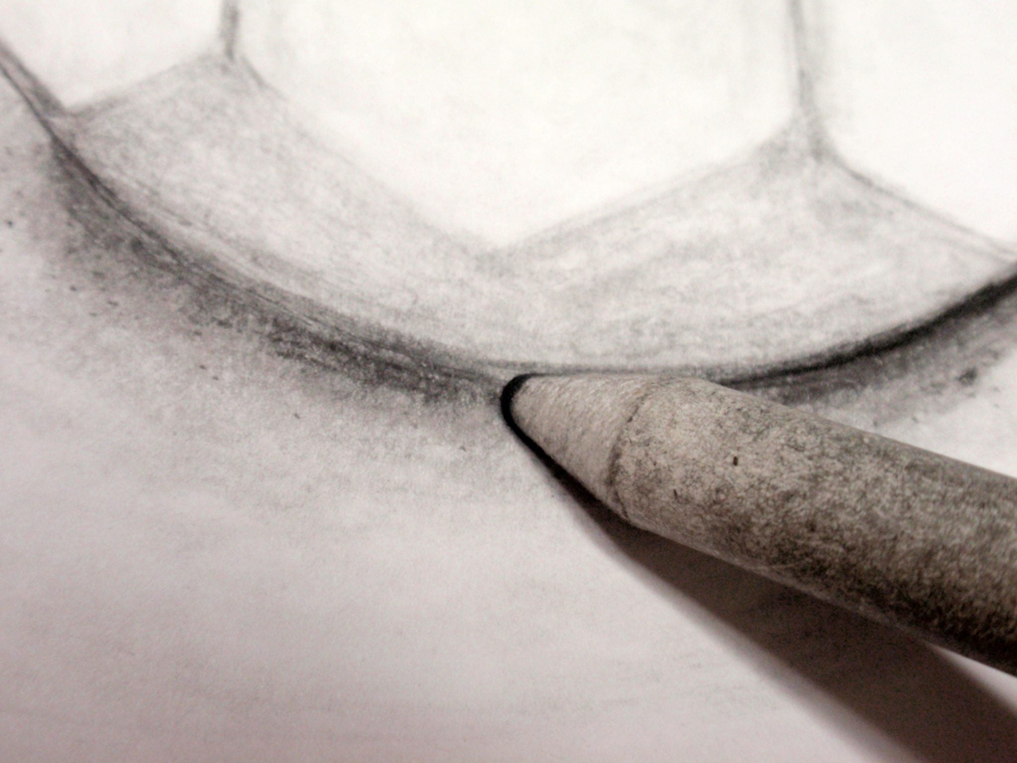 Pencil Drawing Advice: How to Transfer Reference Sketches to Paper -  FeltMagnet