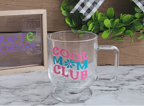 "Cool Mom Club" color changing vinyl on glass mug