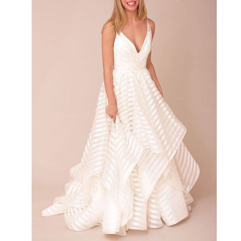 Summer Wedding Gown Inspo – Elizabeth Johns