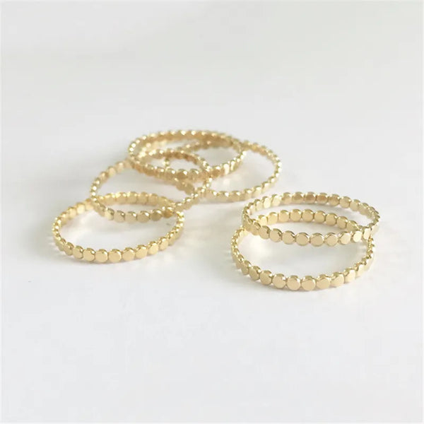 2023 fall jewelry trends minimalist thing gold stacking stacker rings