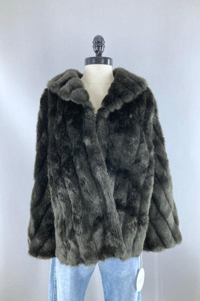 vintage 1960s faux fake fur cape