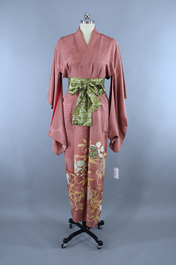 1910s - 1920s Vintage Silk Kimono Robe / Mauve Floral