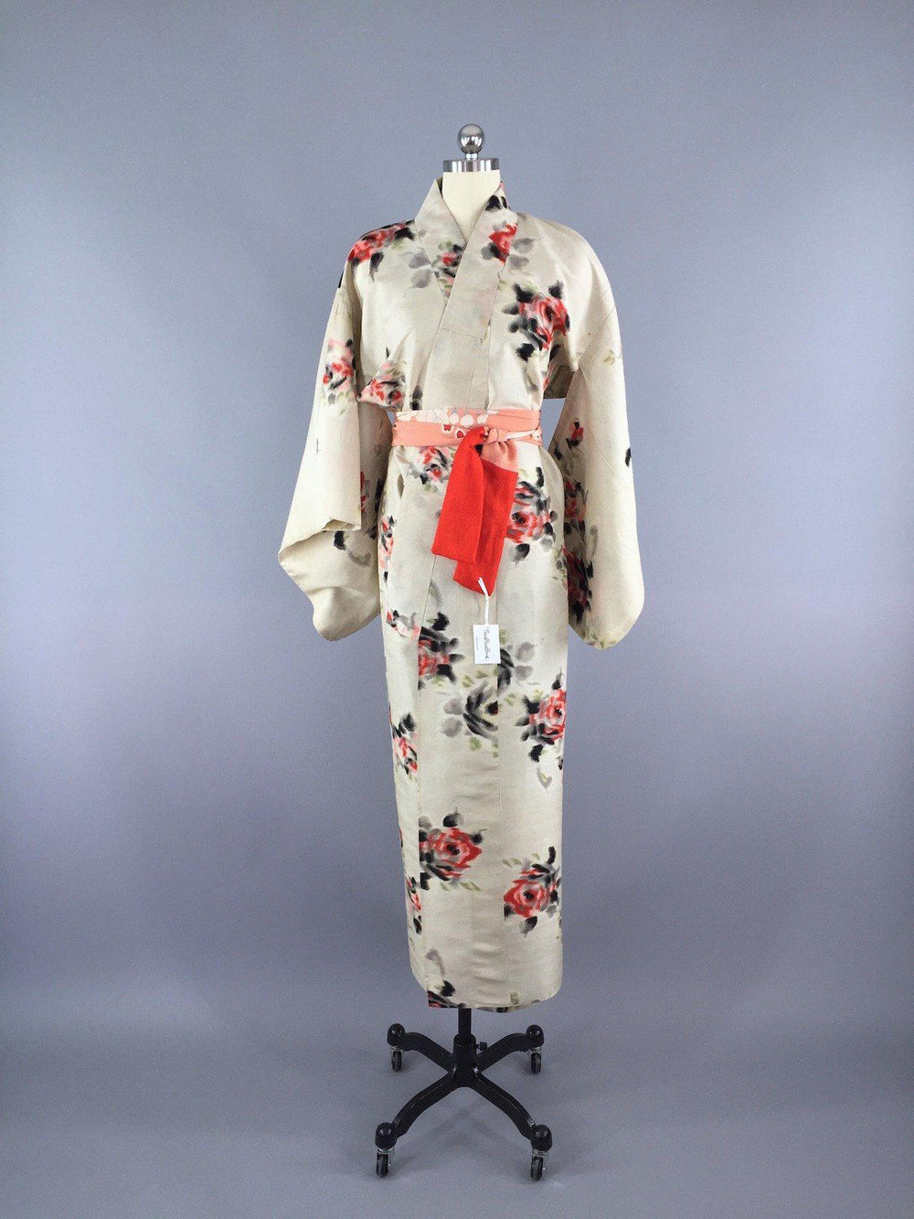 Vintage 1930s Silk Kimono Yukata Robe Rose Floral Print IKAT