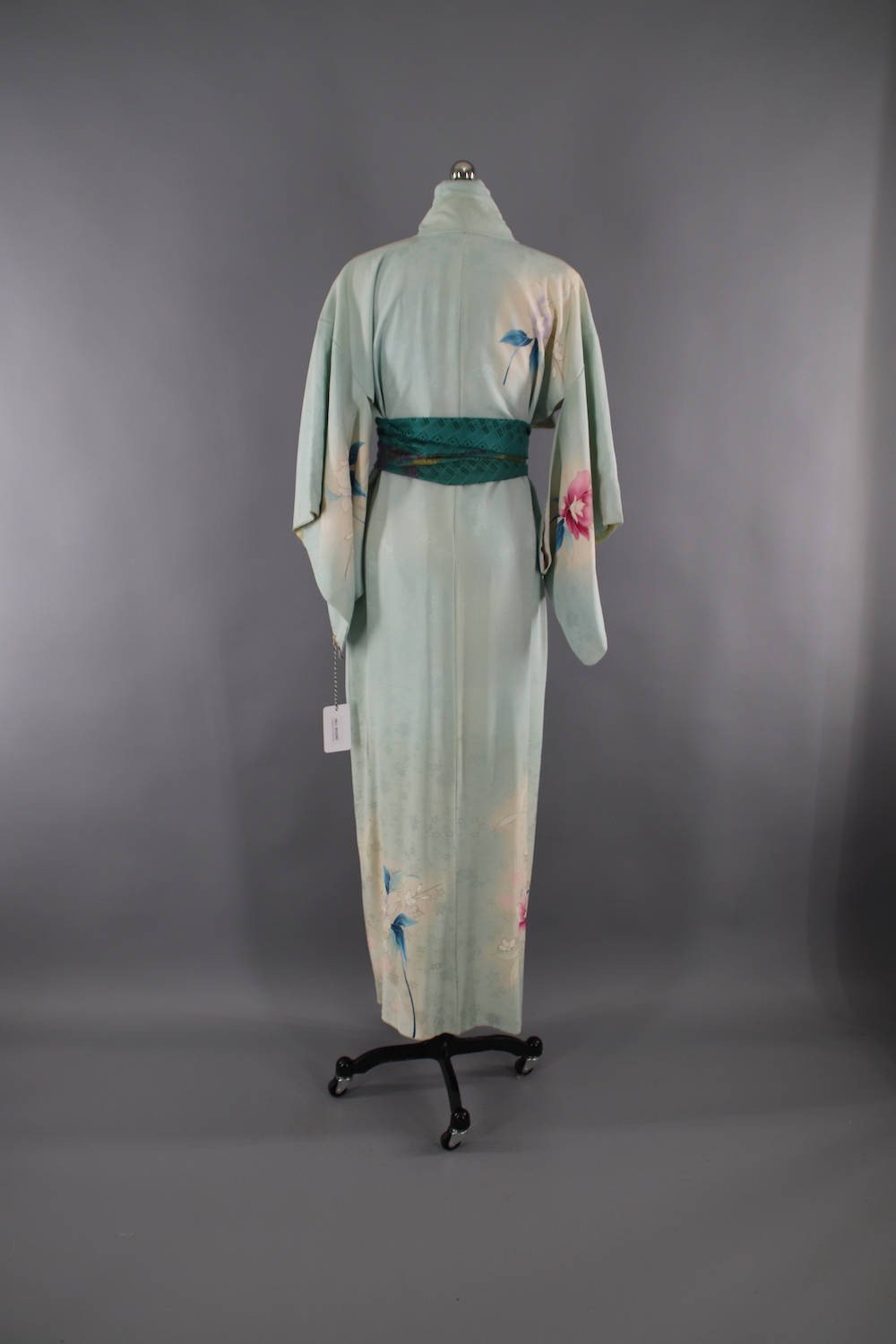 1950s Vintage Silk Kimono Robe / Blue Green Floral Print – ThisBlueBird